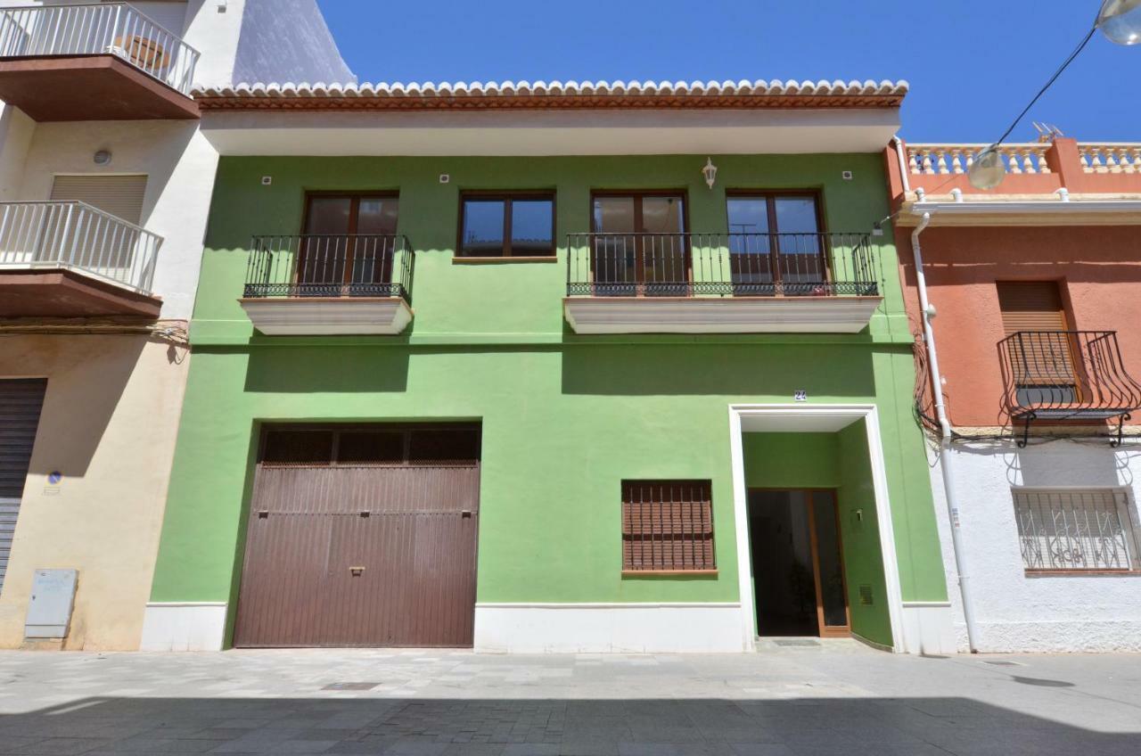 The Green Townhouse In Denia Centre By Nras Extérieur photo